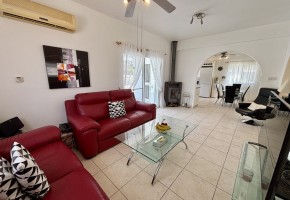 Detached Villa For Sale in Sea Caves - St.George