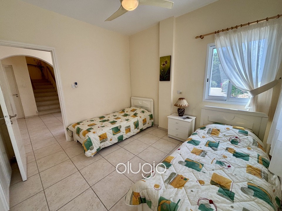 Detached Villa For Sale in Sea Caves - St.George