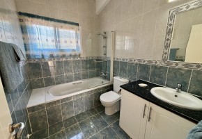 Detached Villa For Sale in Sea Caves - St.George
