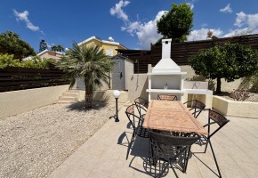 Detached Villa For Sale in Sea Caves - St.George