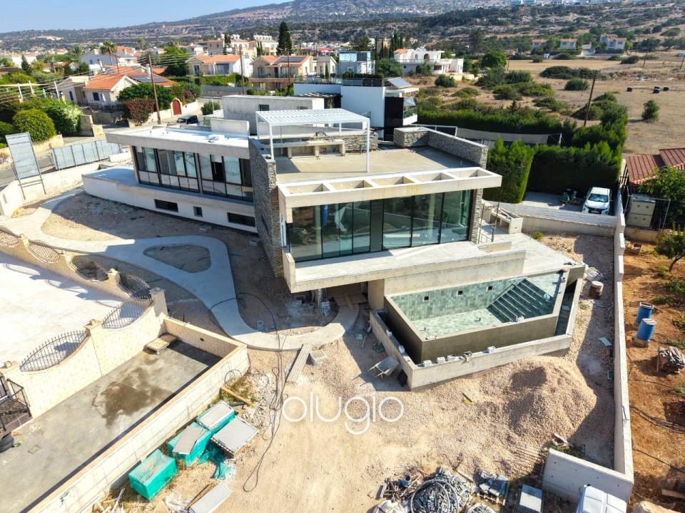 Detached Villa For Sale in Sea Caves - St.George