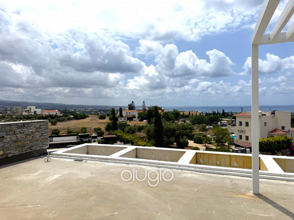 Detached Villa For Sale in Sea Caves - St.George