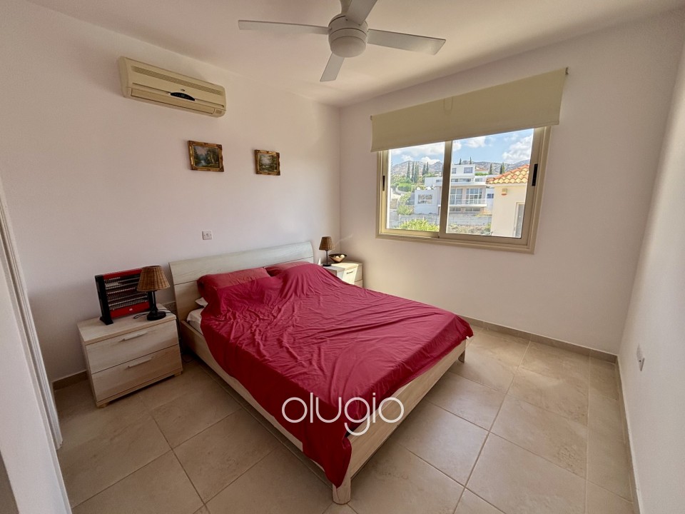 Detached Villa For Sale in Peyia