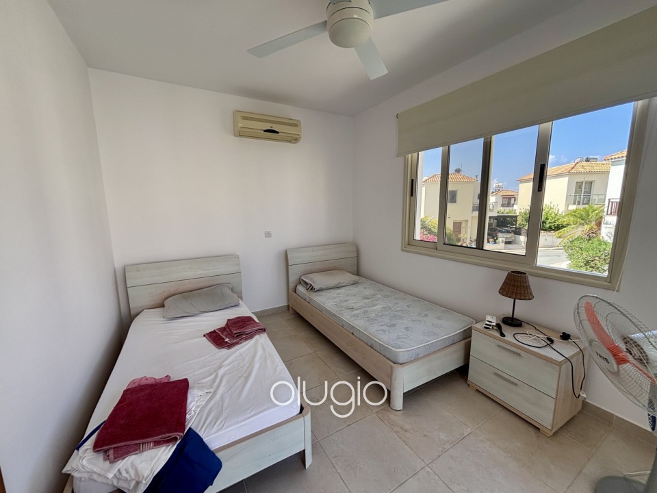 Detached Villa For Sale in Peyia