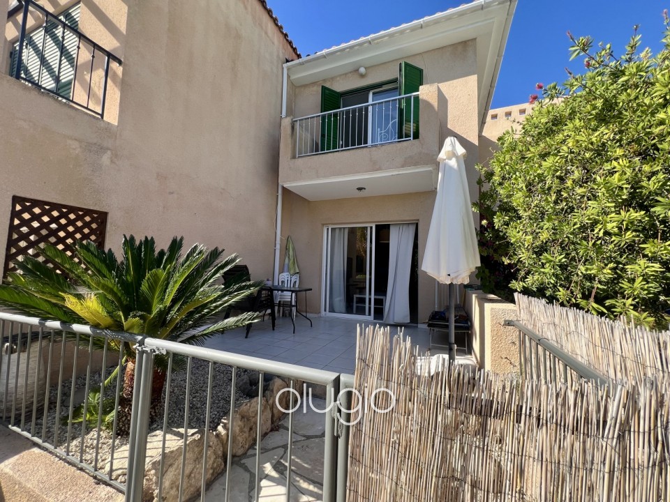 Town House For Sale in Peyia
