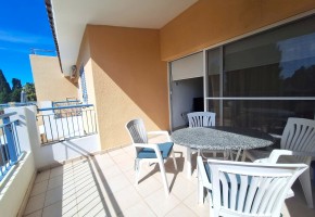 Apartment For Sale in Universal
