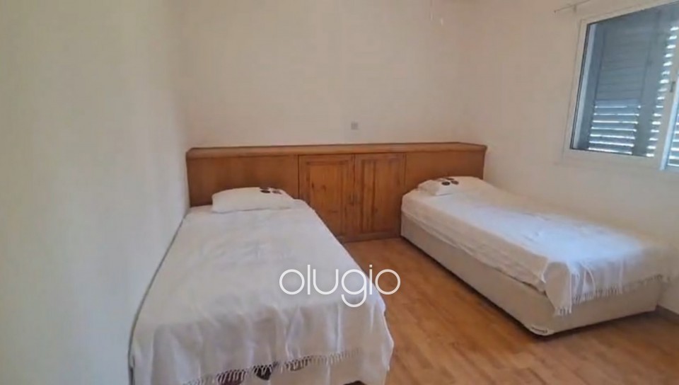 Apartment For Sale in Universal