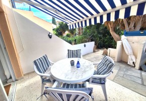 Apartment For Sale in Universal