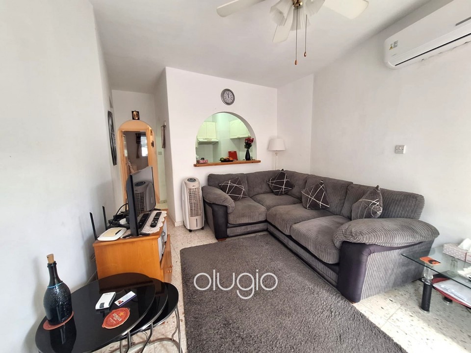 Apartment For Sale in Universal