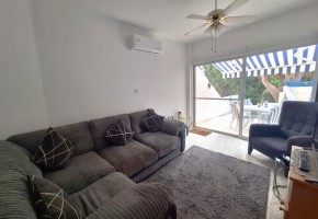 Apartment For Sale in Universal