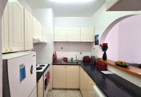 Apartment For Sale in Universal