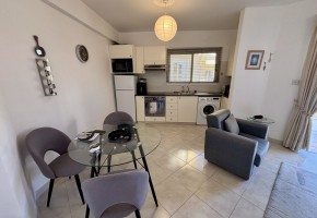 Apartment For Sale in Universal