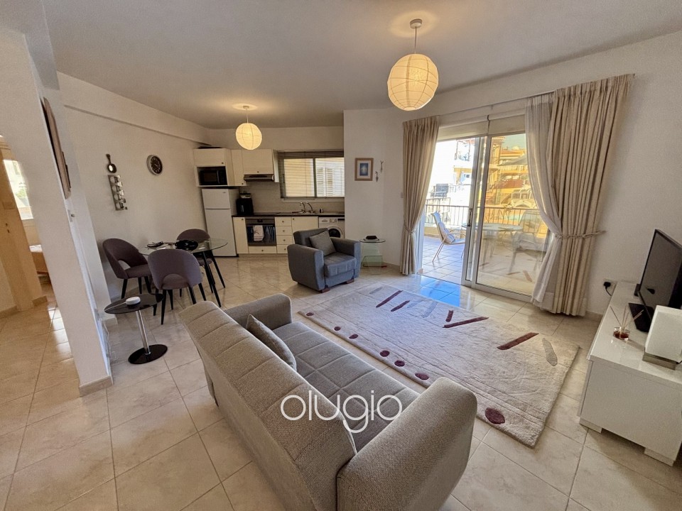 Apartment For Sale in Universal