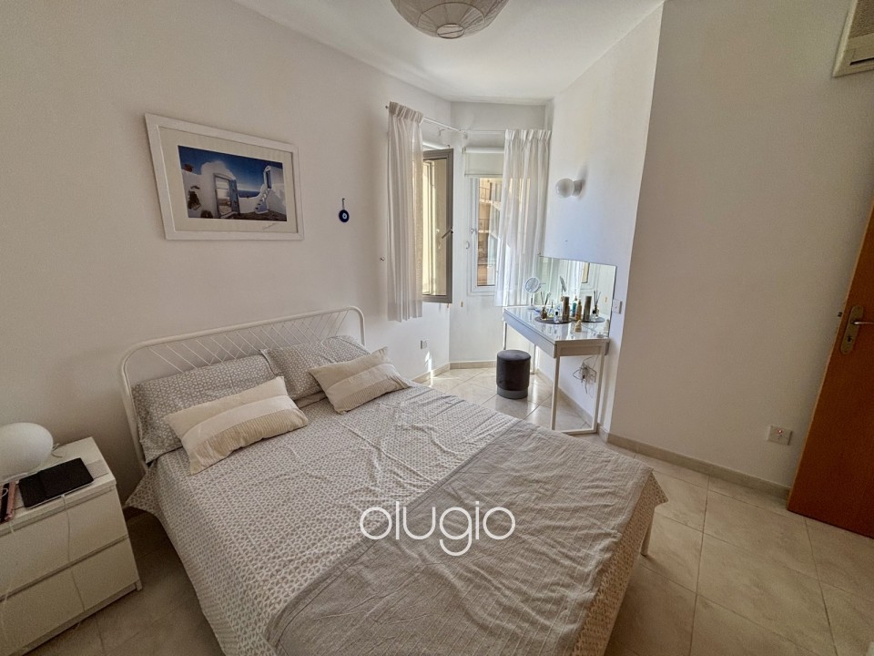Apartment For Sale in Universal