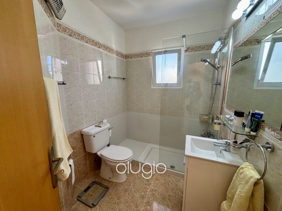 Apartment For Sale in Universal