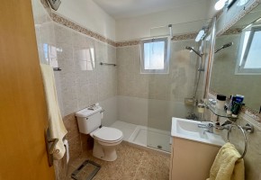 Apartment For Sale in Universal