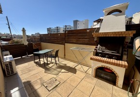 Apartment For Sale in Universal