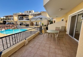 Apartment For Sale in Universal