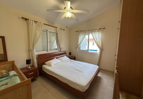 Detached Villa For Rent in Coral Bay