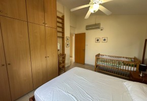 Detached Villa For Rent in Coral Bay