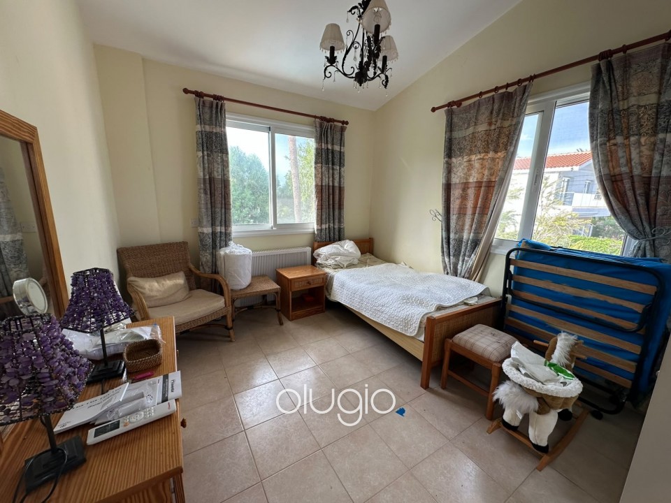 Detached Villa For Rent in Coral Bay