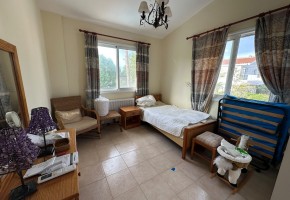 Detached Villa For Rent in Coral Bay