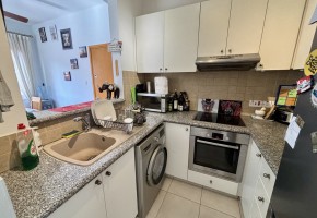 Apartment For Sale in Peyia