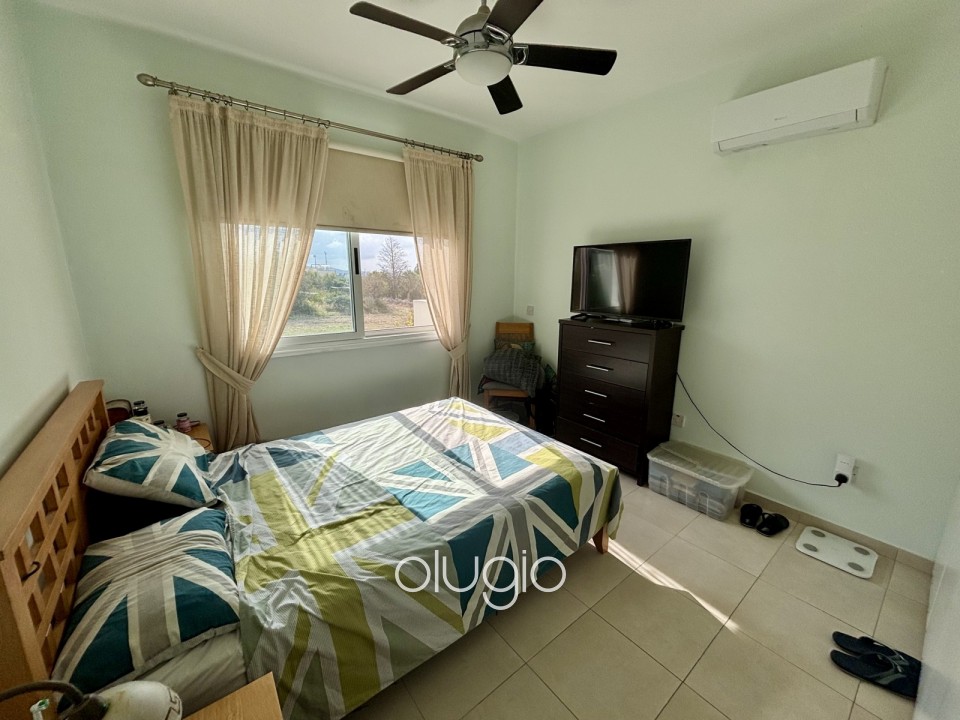 Apartment For Sale in Peyia