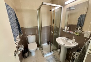 Apartment For Sale in Peyia