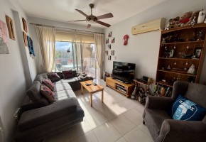 Apartment For Sale in Peyia