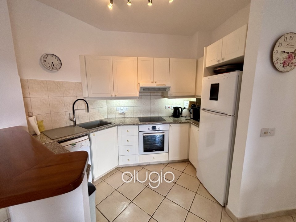Apartment For Sale in Kato Paphos