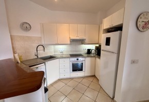 Apartment For Sale in Kato Paphos