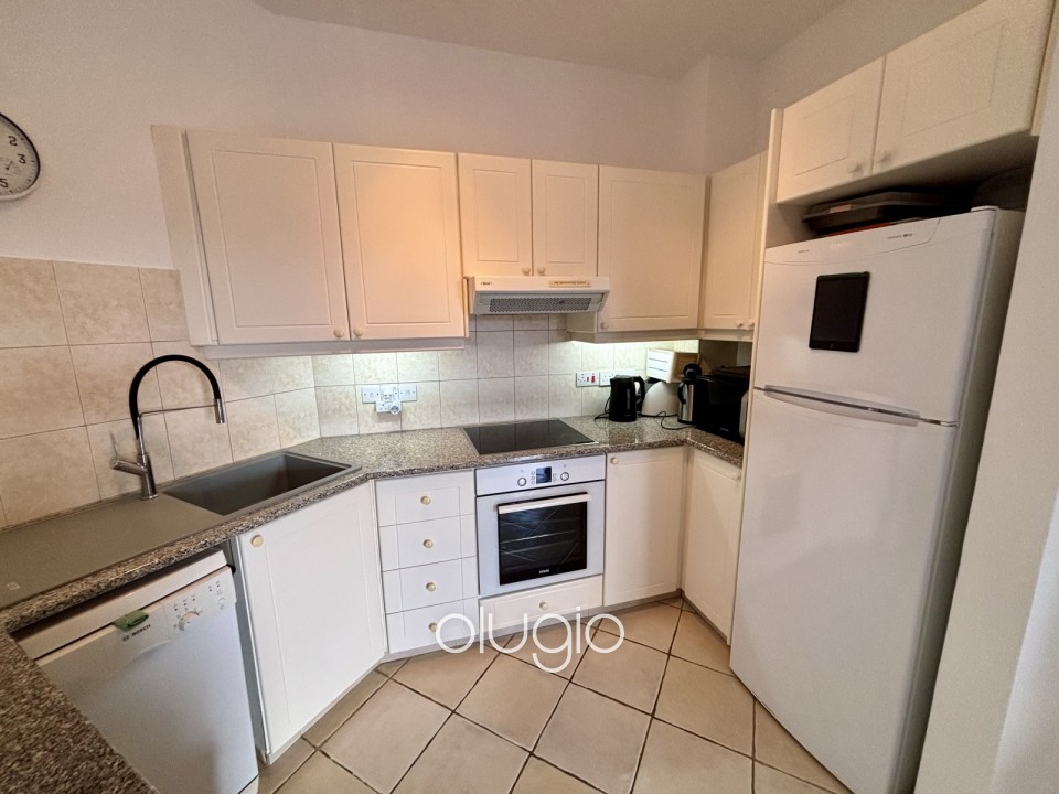 Apartment For Sale in Kato Paphos