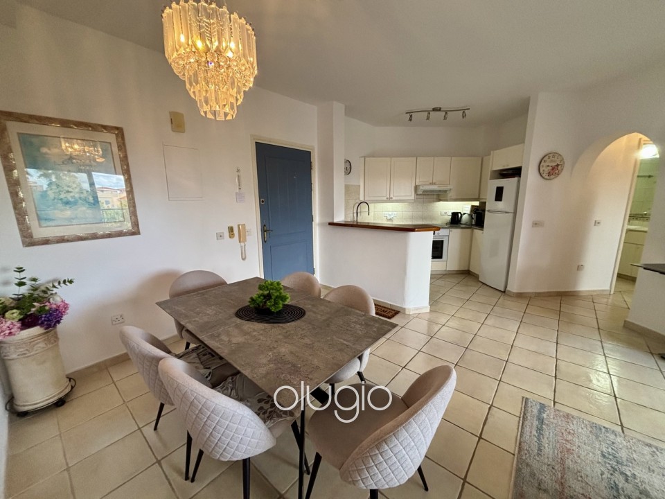 Apartment For Sale in Kato Paphos