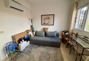 Apartment For Sale in Kato Paphos