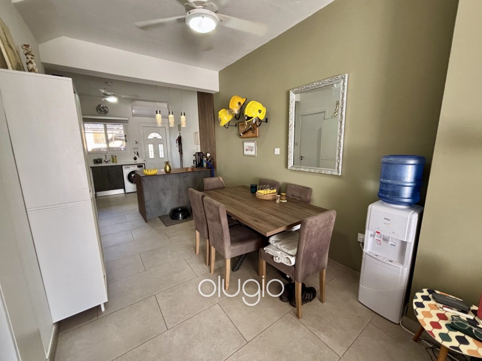 Town House For Sale in Peyia