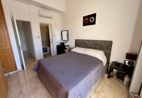 Town House For Sale in Peyia