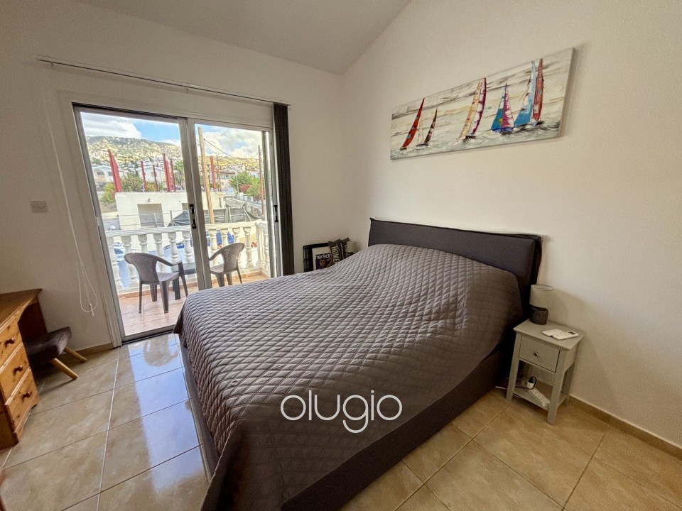 Town House For Sale in Peyia