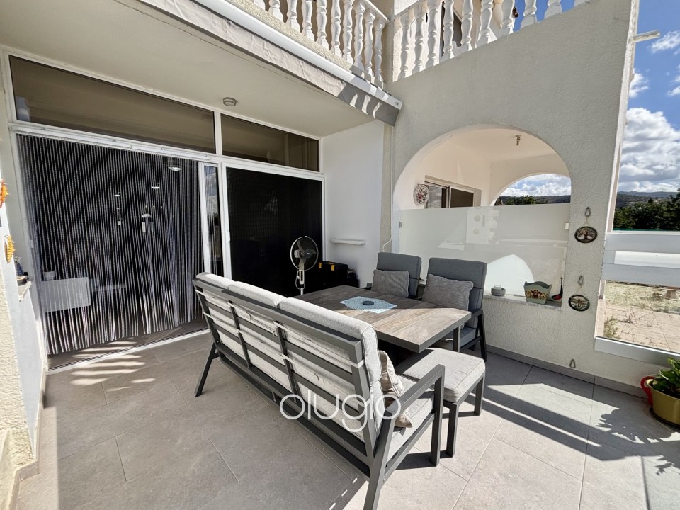 Town House For Sale in Peyia