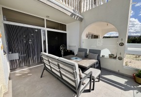 Town House For Sale in Peyia