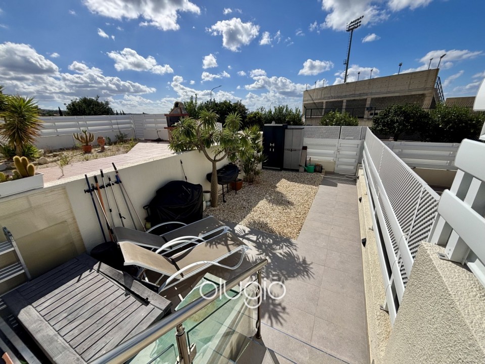 Town House For Sale in Peyia