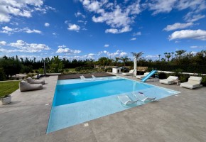 Detached Villa For Sale in Sea Caves - St.George