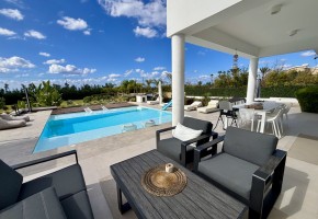 Detached Villa For Sale in Sea Caves - St.George
