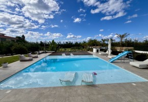 Detached Villa For Sale in Sea Caves - St.George
