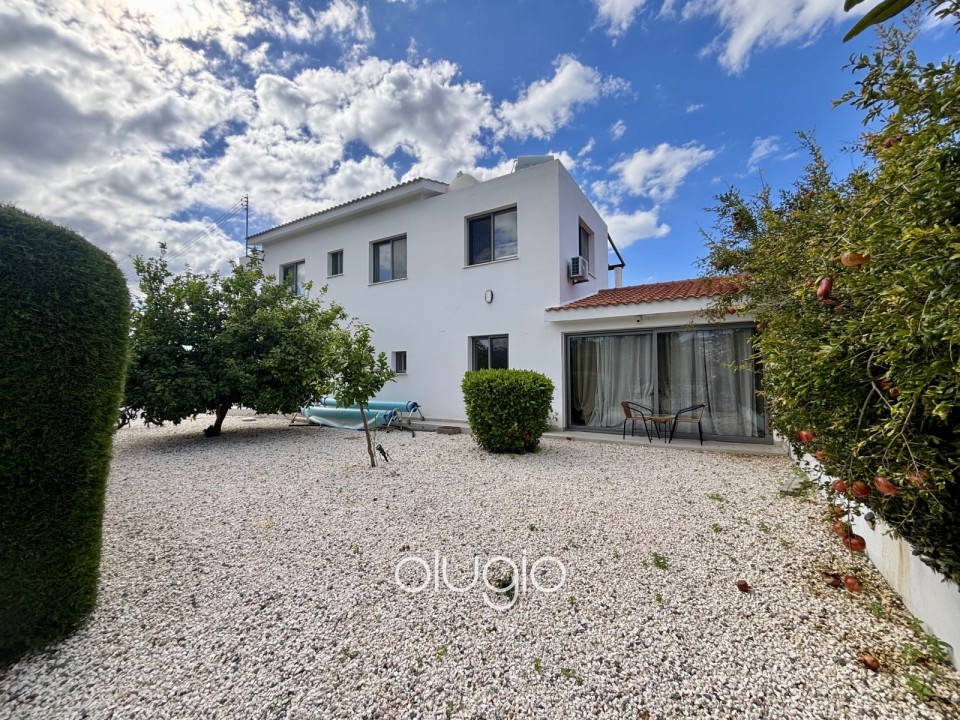 Detached Villa For Sale in Sea Caves - St.George
