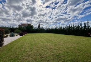 Detached Villa For Sale in Sea Caves - St.George