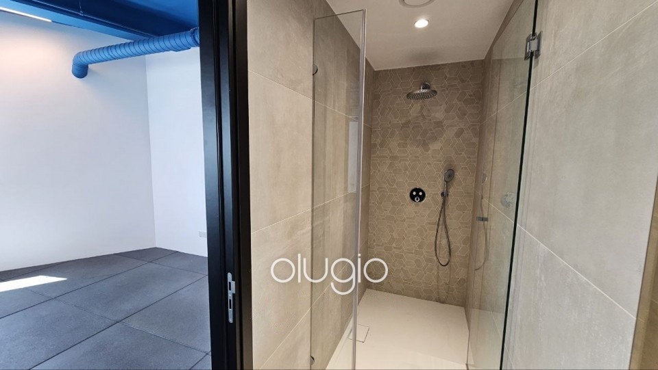Office  For Sale in Anavargos