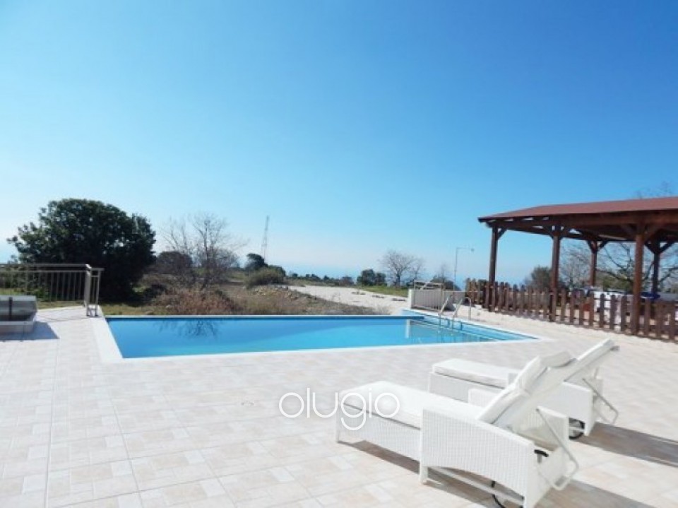 Smart 4 Bedroom House in Koili