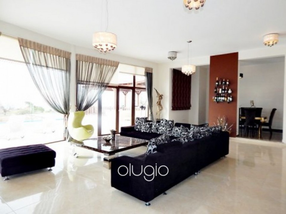 Smart 4 Bedroom House in Koili