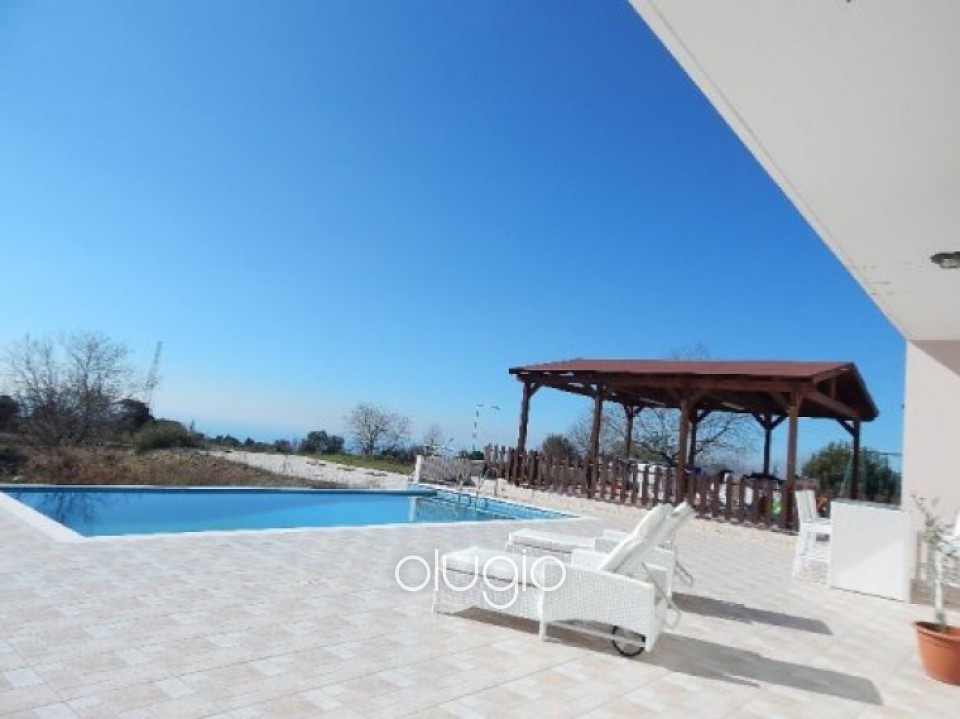 Smart 4 Bedroom House in Koili